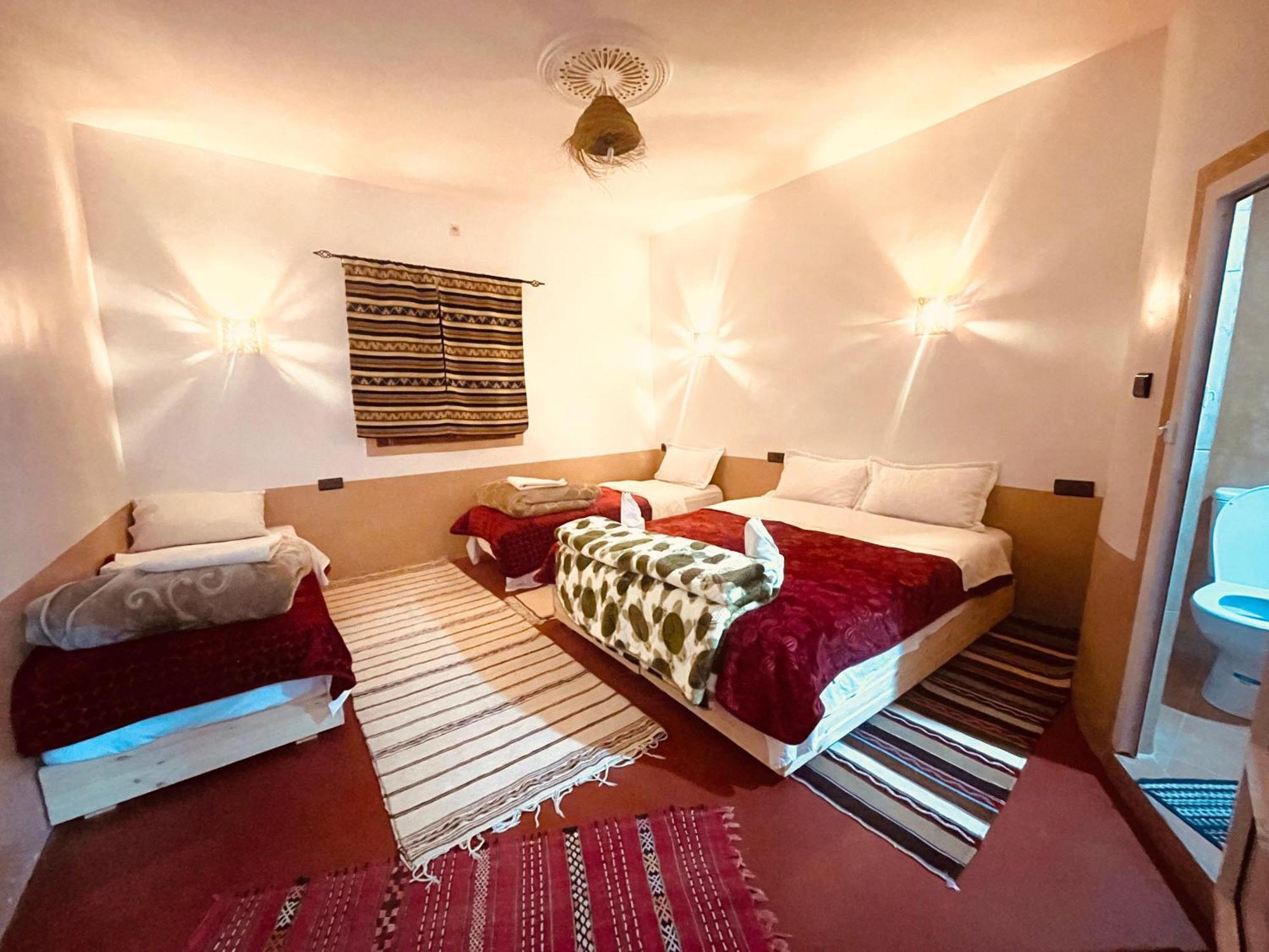 Auberge la belle vue dades Akhendachou n'Ait Ouffi Exterior foto