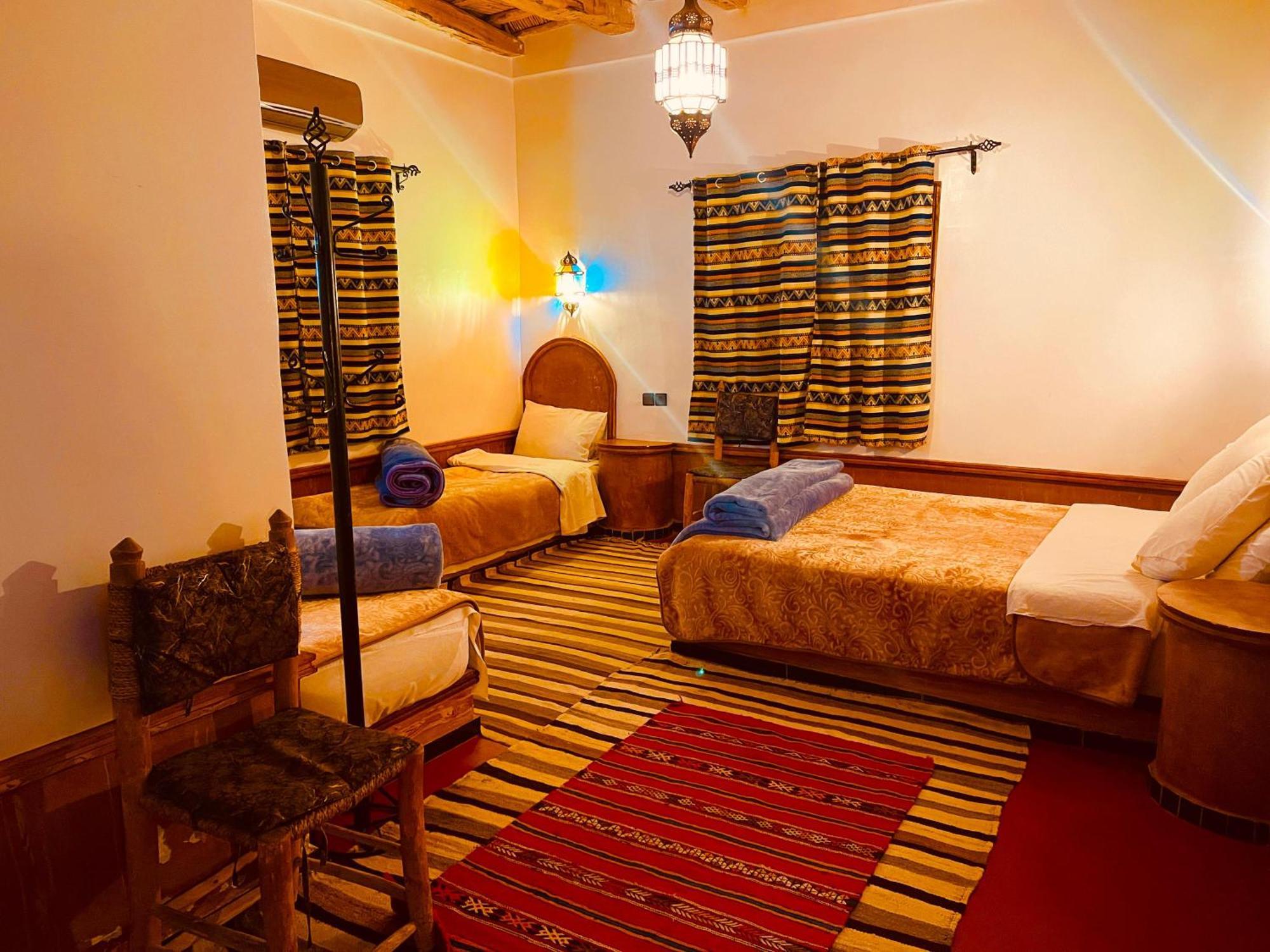 Auberge la belle vue dades Akhendachou n'Ait Ouffi Exterior foto